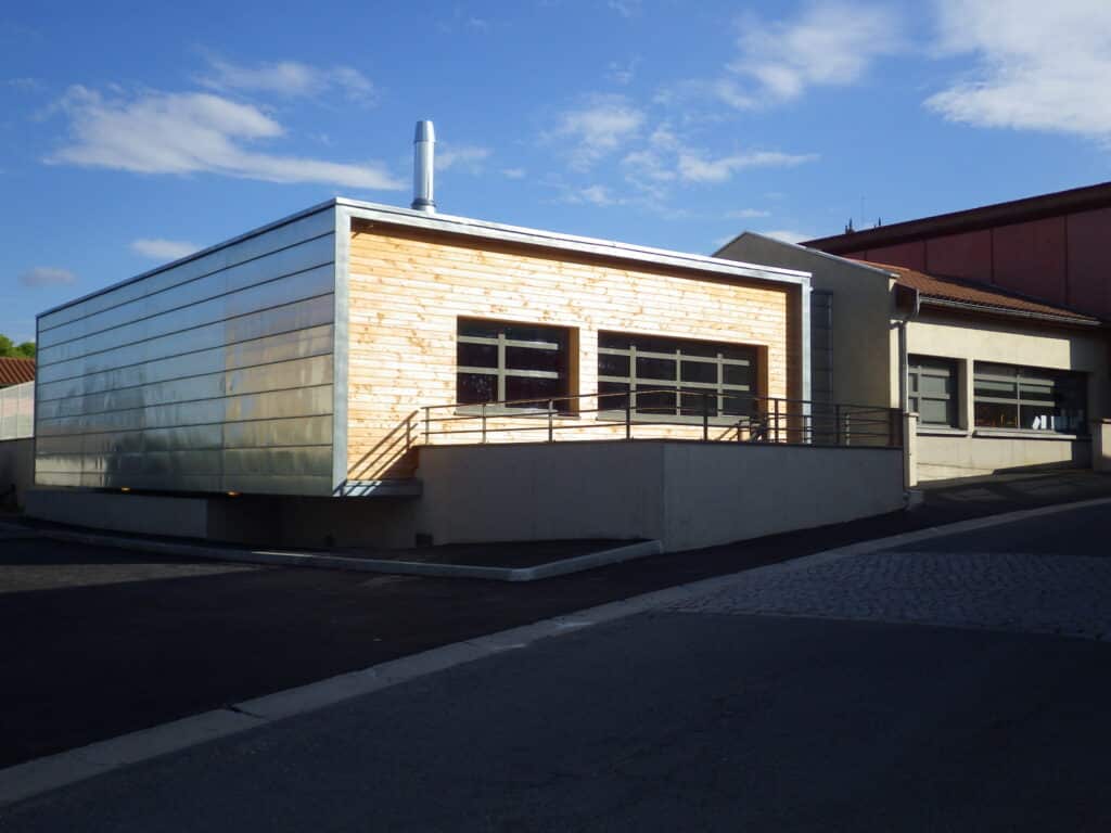 Extension d’un groupe scolaire et création d’une chaufferie bois à Saint-Vérand